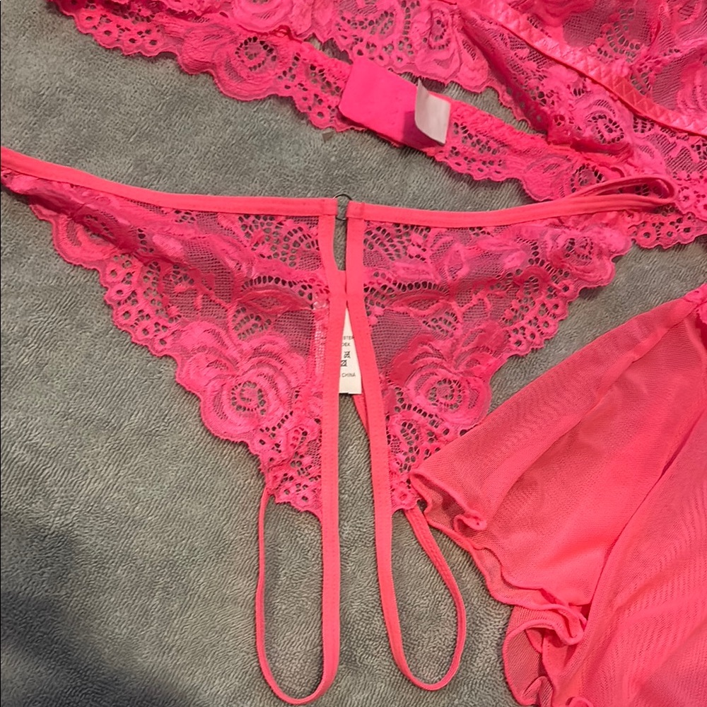 Pink Lace  Intimates - Picture 4 of 6